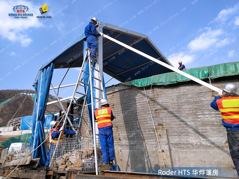 鋁合金篷房搭建現(xiàn)場 鋁合金篷房搭建現(xiàn)場